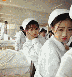 卫校的妹子就是漂亮哈！