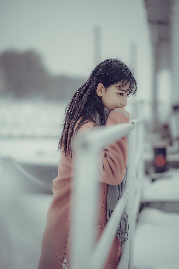 早安美图170106：开导都是纸上谈兵，安慰都是隔靴搔痒