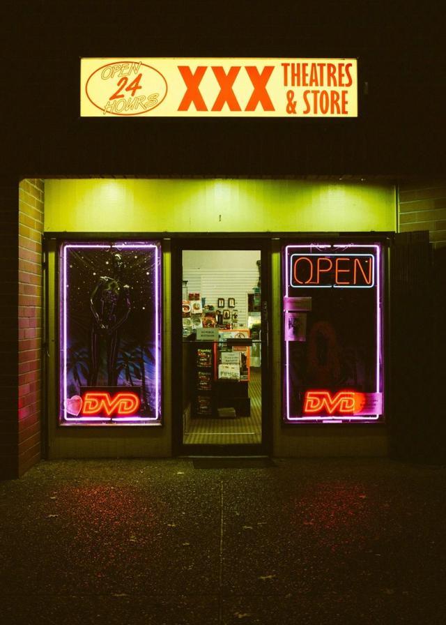 早安美图170412：情到深处人孤独，夜到深处人会饿