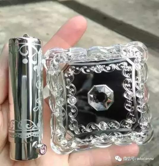 情人节送闺蜜什么礼物闺蜜礼物该送什么好？窝心礼物，比男朋友更贴心！