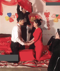 牛哥美女gif动图9p：美女是要去哪里呢？