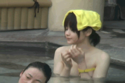 牛哥美女gif动图11p:这个妹子像不像范冰冰