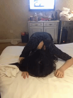 牛哥美女gif动图9p：舞蹈跳得也是一级棒啊！