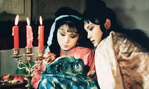红楼梦精彩语句，红楼梦14句经典语录（《红楼梦》最经典8句话）