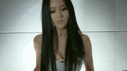 韩国“女鼓神”雅妍，把妹掰弯，把汉撩翻！