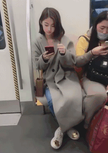 牛哥美女内涵gif动图19p:来一起洗吧
