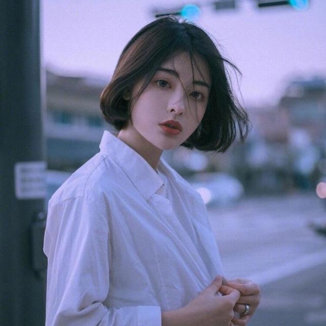 晚安优美语录171025：爱很短，遗忘却很长