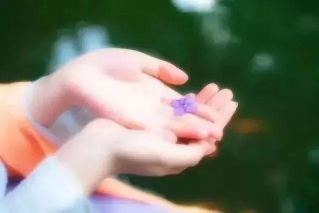 午安心语171123：每人心里都有一团火，路过的人只看到烟