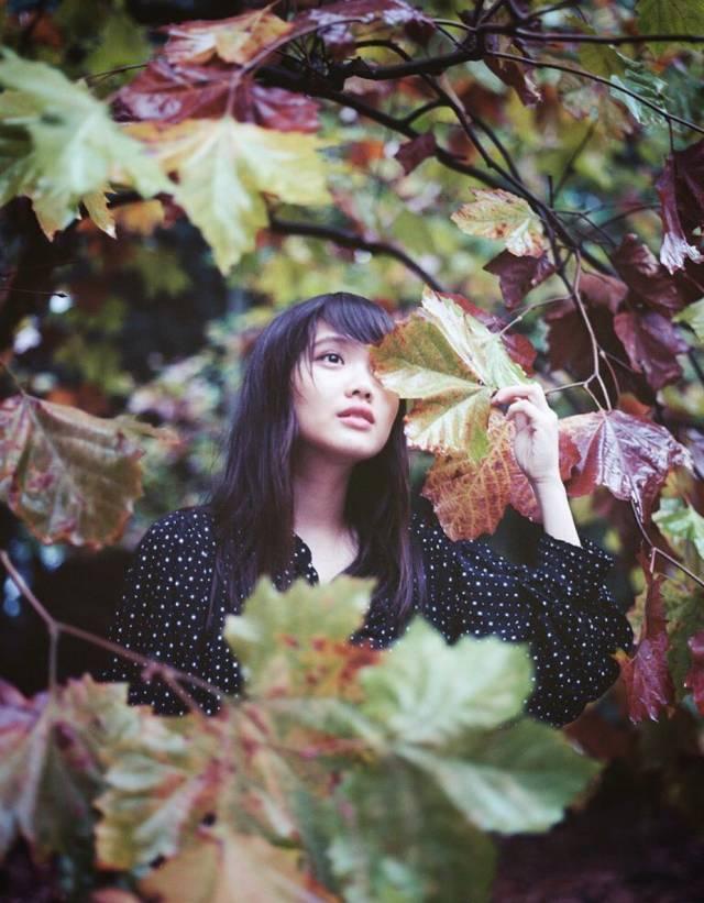 晚安句子171218：时间没有让我忘了你，而是让我习惯了想你