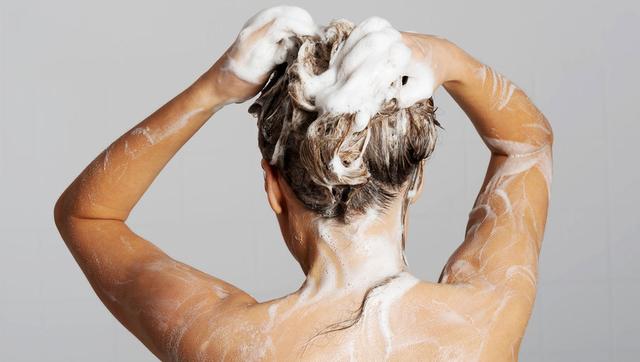 摩洛哥护发精油怎么用，护发精油其实是硅油