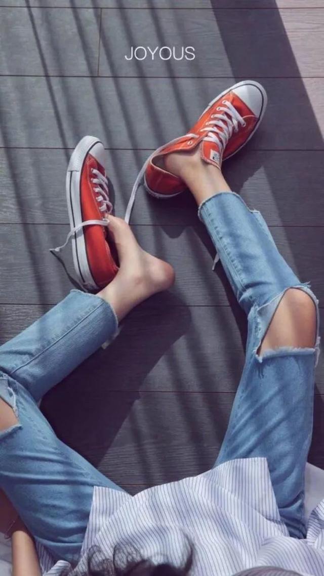 早安美图180204：有钱的主要好处是用不着看人脸色了