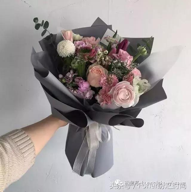 七夕送女朋友什么礼物好最有意义2018情人节送花攻略，比送玫瑰强一万倍~