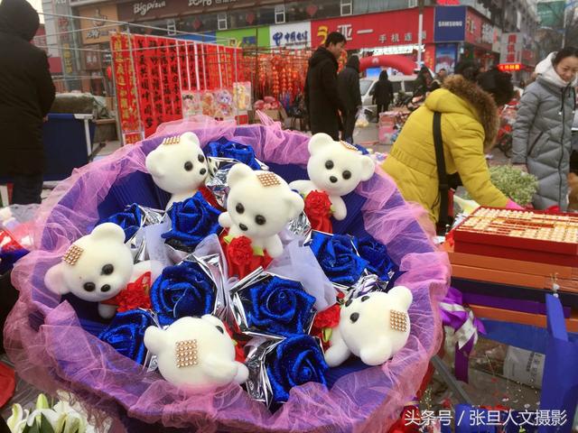 情人节送什么好腊月二十九赶上情人节  99朵玫瑰花要送心爱人