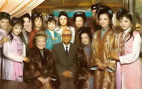 1960-1999出生的人进来，87版《红楼梦》背后的故事