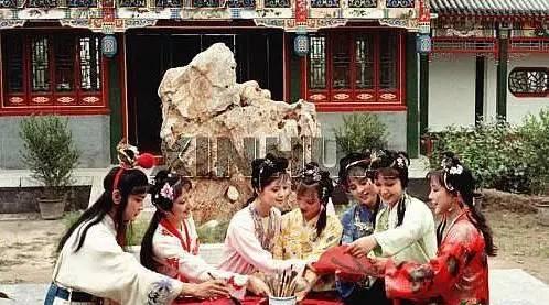 1960-1999出生的人进来，87版《红楼梦》背后的故事