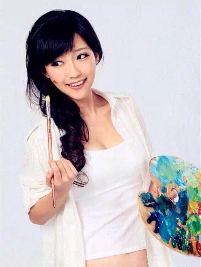 会画画的女生最美！