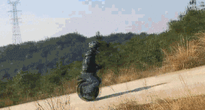 独轮摩托车！酷到没朋友！献出你的膝盖！