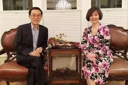 娱乐圈明星婚姻也有长长久久的！
