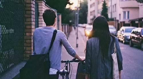 早安美图160717：有个聊得来的伴，是一种幸福！