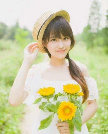晚安心语160720：没有人可以宠你一辈子，唯有独立坚强