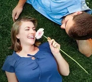晚安美图160731：婚姻如乘车