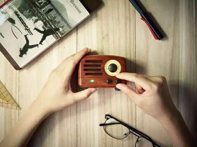 男神女神们还在纠结如何挑选浪漫的礼物吗？