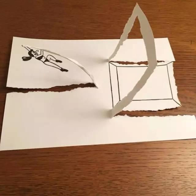 在普通的A4纸上先画出画,然后撕出3D效果!