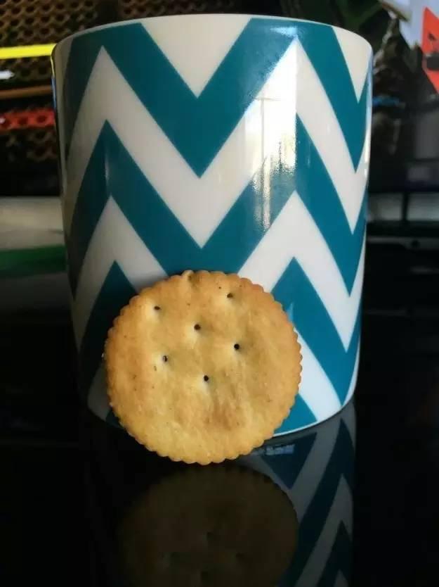 明明是好吃的，可是看起来却很难受啊！