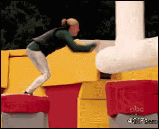 牛哥gif：秋天你们更需要多运动运动了！