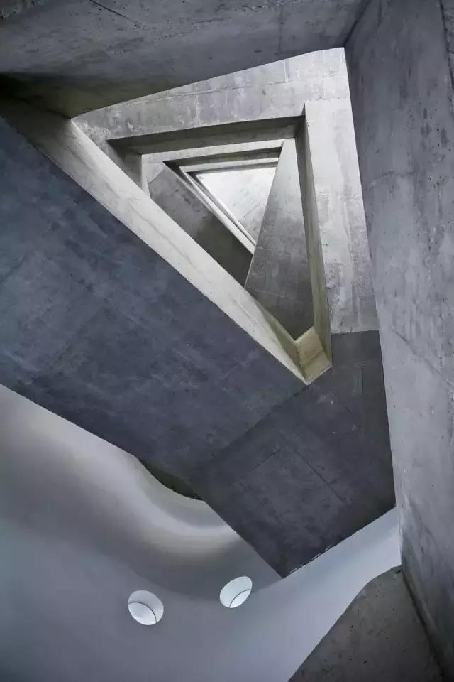 最美中学北京四中房山校区，颠覆了中国式审美
