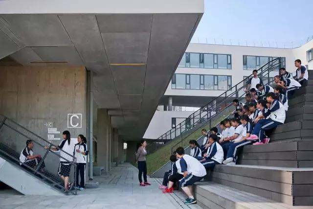 最美中学北京四中房山校区，颠覆了中国式审美