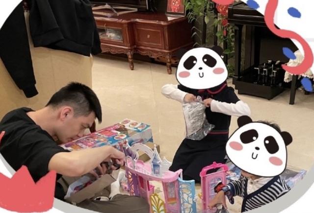 「最帥教練」楊鳴老婆狂秀恩愛，夫妻倆合體帶娃，楊鳴很顧家 娛樂八卦吃瓜 第6张