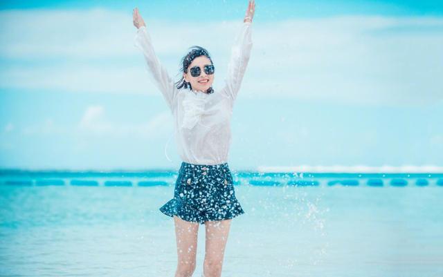 張庭51歲貌美如花，老公61歲卻像爹，瑜伽就是他爹凍齡秘籍 街拍正妹 第6张
