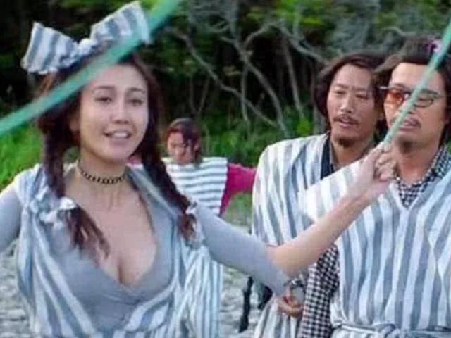 與徐崢合作7年都沒被捧紅，黃渤用了10秒的鏡頭，讓她意外走紅 娛樂八卦吃瓜 第11张