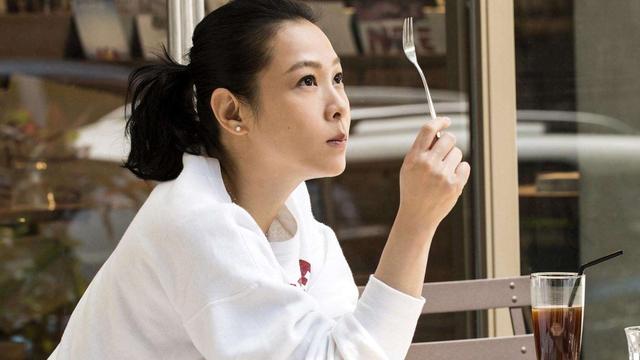 官二代背景的奶茶劉若英已到知天命年紀，依舊淡雅如菊，溫婉可人 娛樂八卦吃瓜 第2张