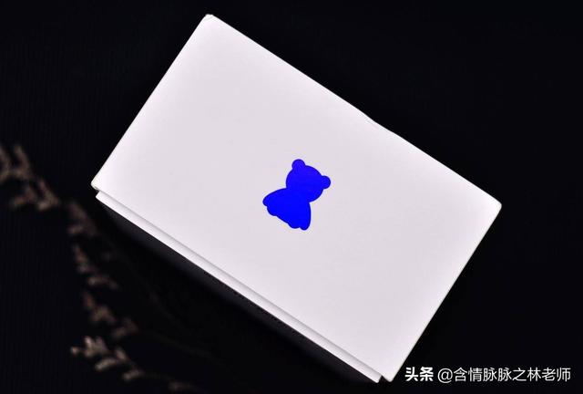 七夕送什么情人节送女友的好礼物，锦瑟香也TxBEAR 3 HIFI耳机