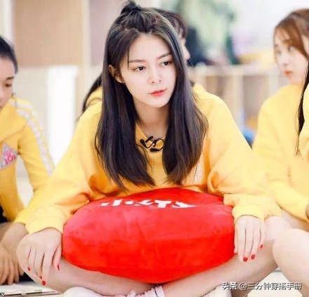 简单减龄编发，6款高颜值编发谁扎谁美还减龄