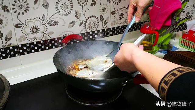 鲳鱼的家常做法大鲳鱼，做鲳鱼时多加这2步