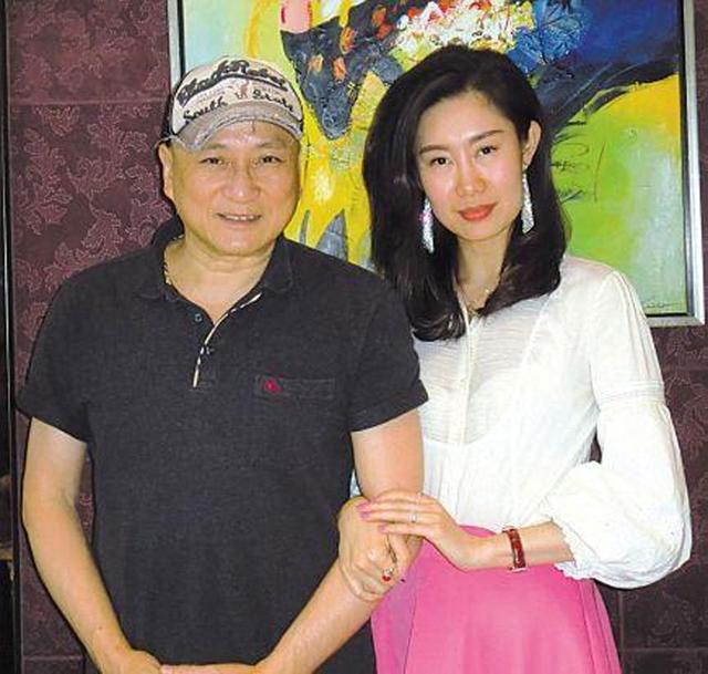 著名演員湯鎮業：二婚娶青島小妻子，我們是6個孩子的爸爸媽媽 娛樂八卦吃瓜 第9张