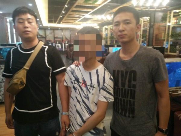 戏精骗子一人分饰三角，微商代理丰胸贴结果被骗数千元