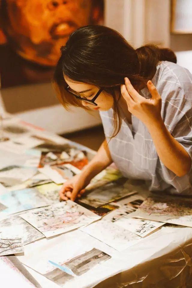 晚安简短一句话180602：一生败在太要脸，爱钱爱得不明显