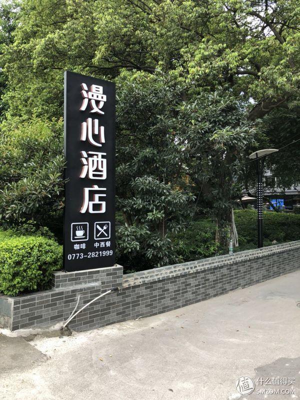 情人节送女生什么年年過節，最好的情人節的禮物到底是什麼？