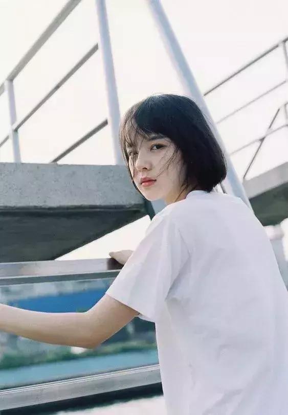 晚安的话语180919：你还年轻，别懂事太早，别心思太老