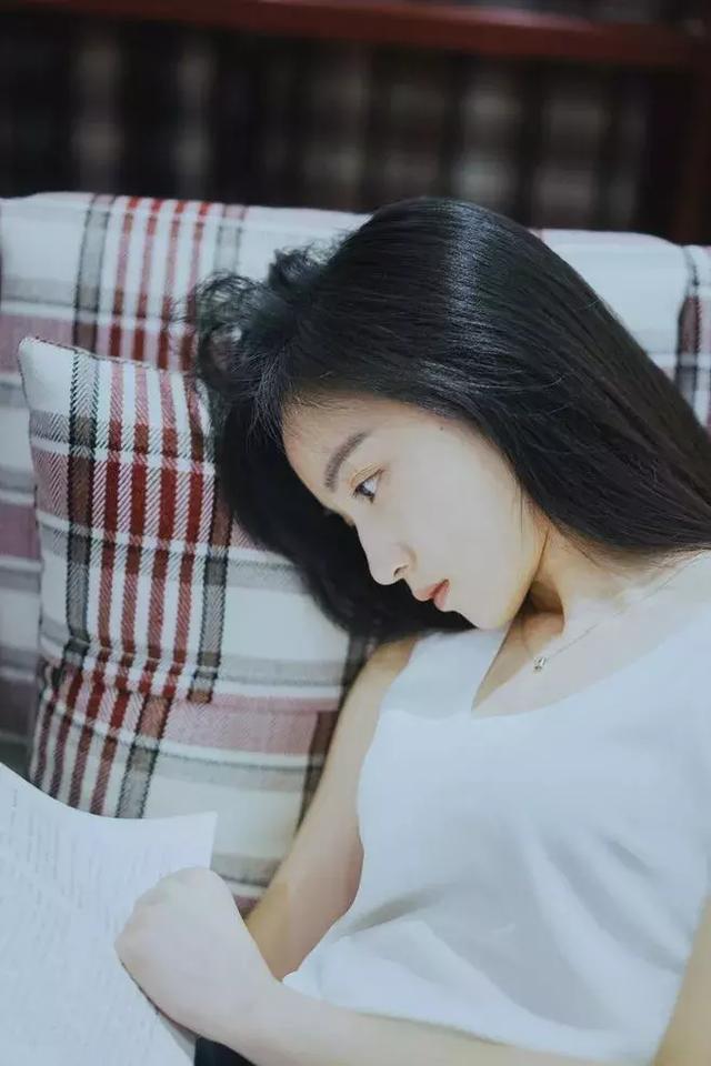 晚安说说181004：我想你一定很忙，所以你只看前三个字就好