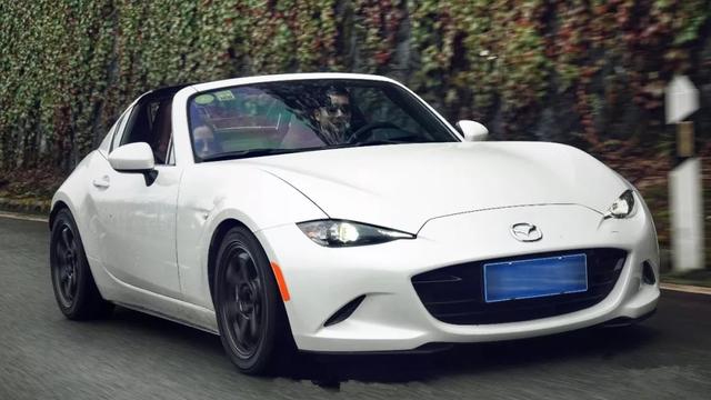 国内首台参赛的马自达MX-5 RF：心中有马，不甘惬意！