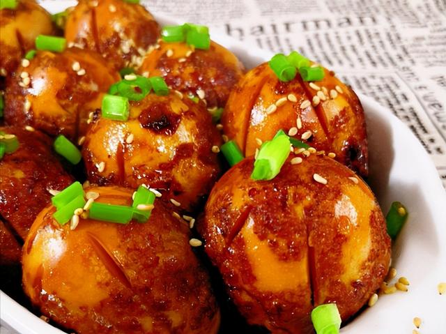 孩子最愛吃的「虎皮雞蛋」，步驟簡單，蛋皮有嚼勁，蛋黃比肉還香 熱愛美食 第3张
