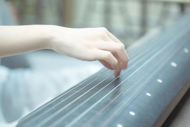 滕王阁序烂大街了吗，生僻却美到爆的古诗句（俗气烂大街的流行语）