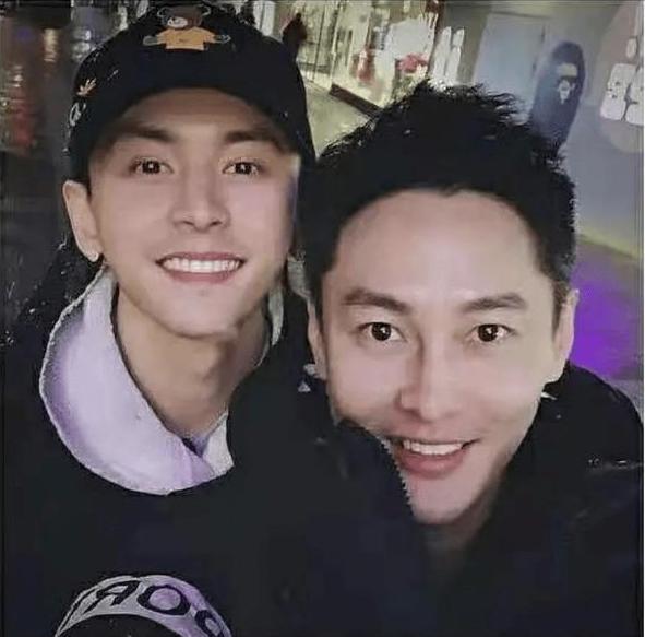 張哲瀚事件再升級！家庭背景被扒，一家人都和日本有牽連 娛樂八卦吃瓜 第10张
