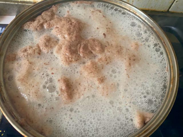 牛肉怎樣燉更好吃？大廚教你3個小技巧，軟爛鮮香，好吃沒有腥味 熱愛美食 第5张