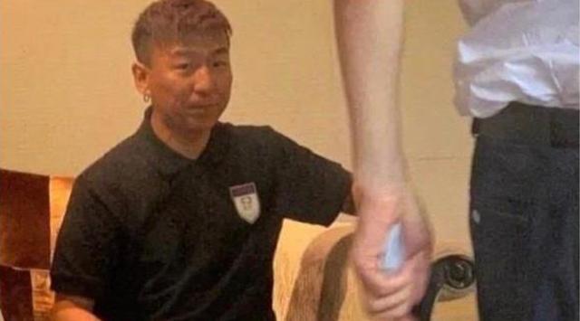 從歌神淪為路人，還拖累了好兄弟，如今想復出卻無人買帳 娛樂八卦吃瓜 第1张